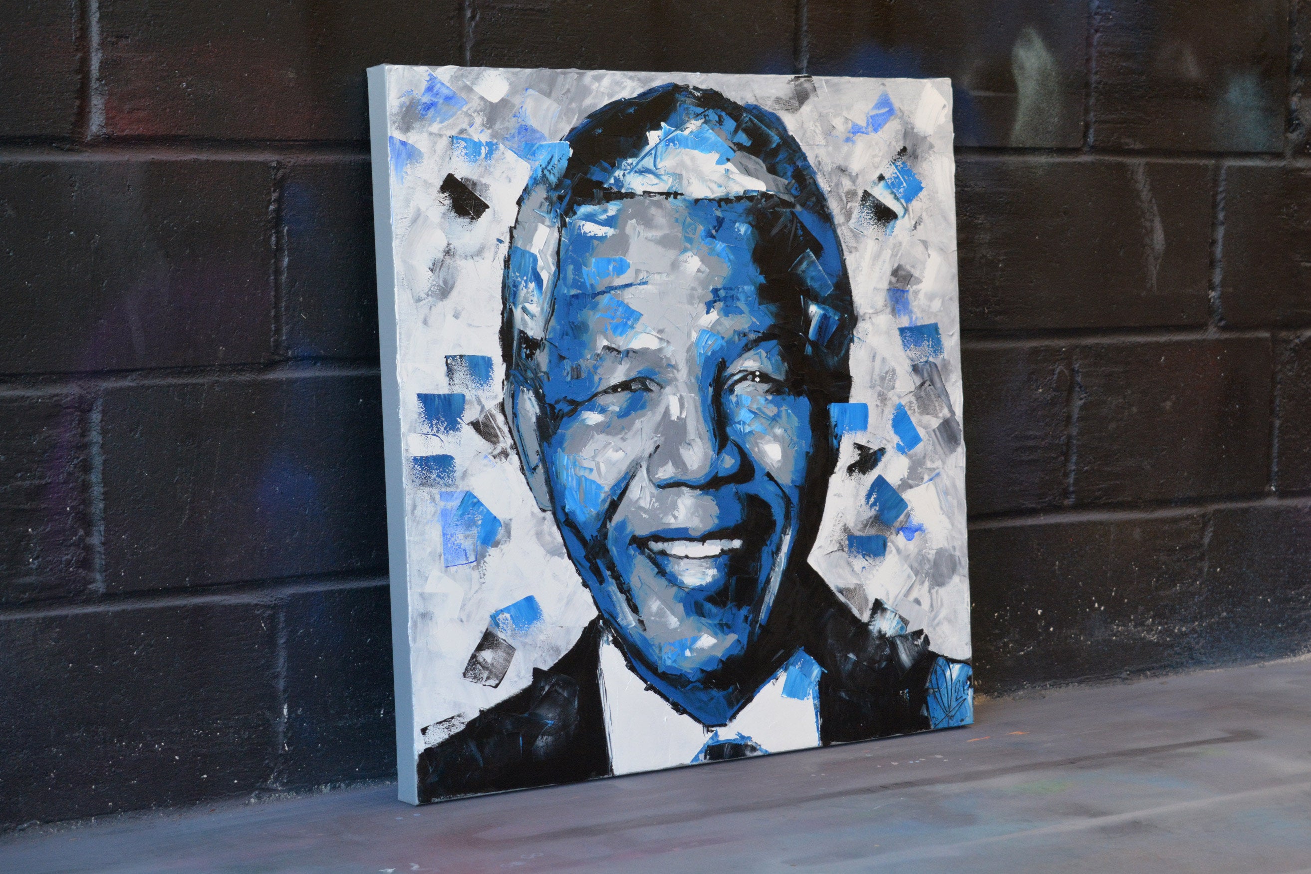 Nelson Mandela: Legacy in Blue